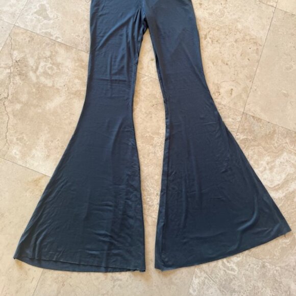 Saint Grace Ashby Flare - Picture 5 of 6